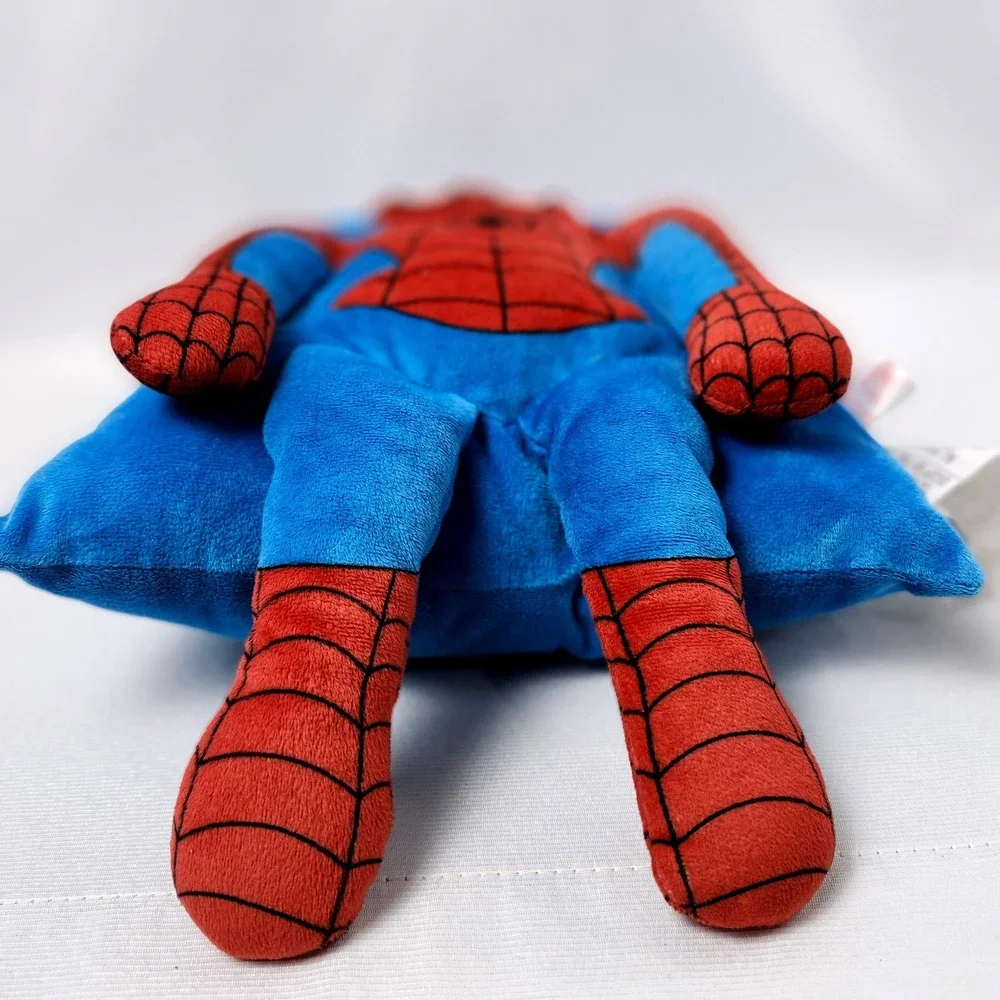 Marvel Ultimate Spider-Man‎ 3D Pillow Buddy Snuggle Plush Superhero Blue Red